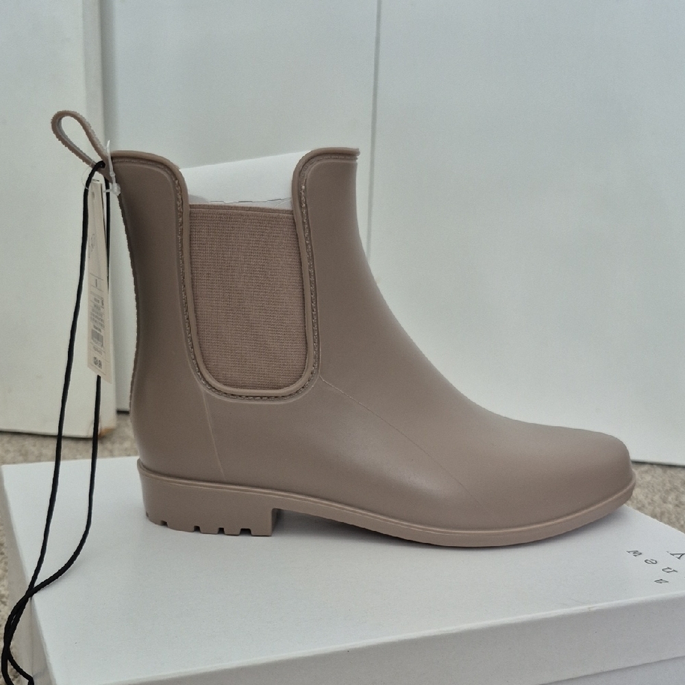 Women's Taupe Ankle Boots